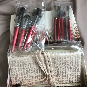 Kumano Fude makeup brushes